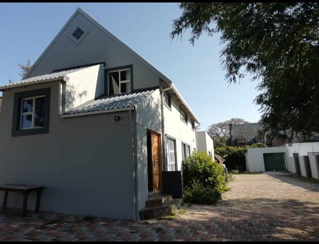 3 BEDROOM APARTMENT RENTED IN WALMER